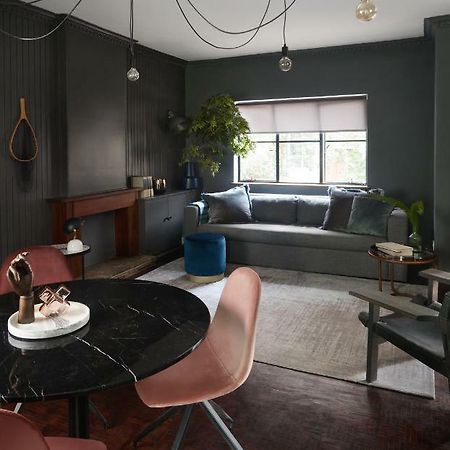27 Sherwood Gate West Street Sandton Йоханнесбург Экстерьер фото